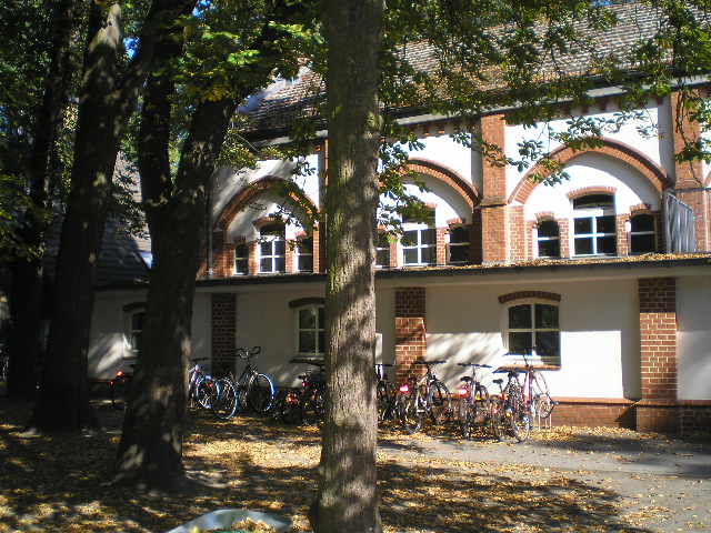 Hof der Münchhausen-Grundschule