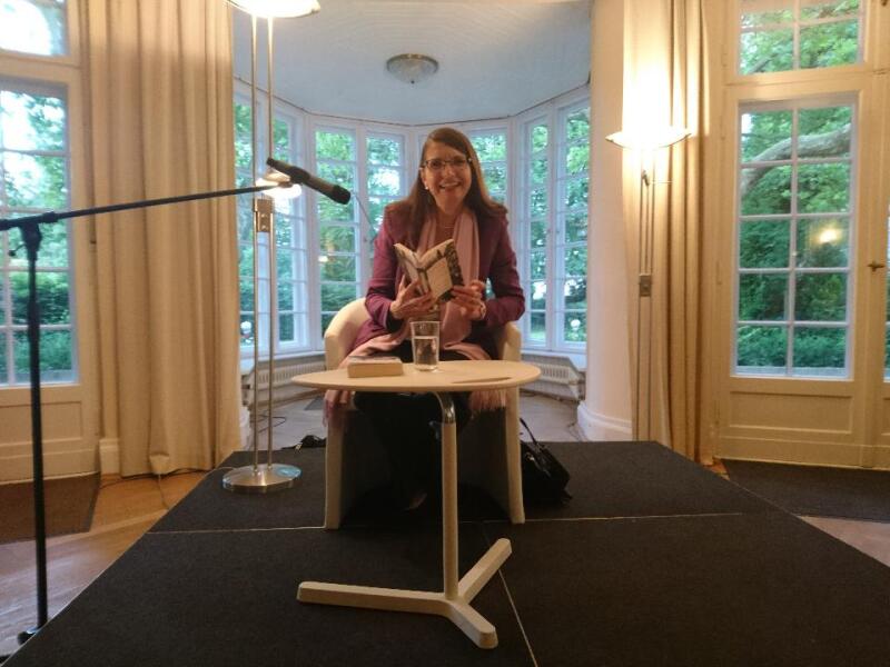 Jutta Rosenkranz liest "Eines jeden Glück" im Centre Bagatelle Frohnau