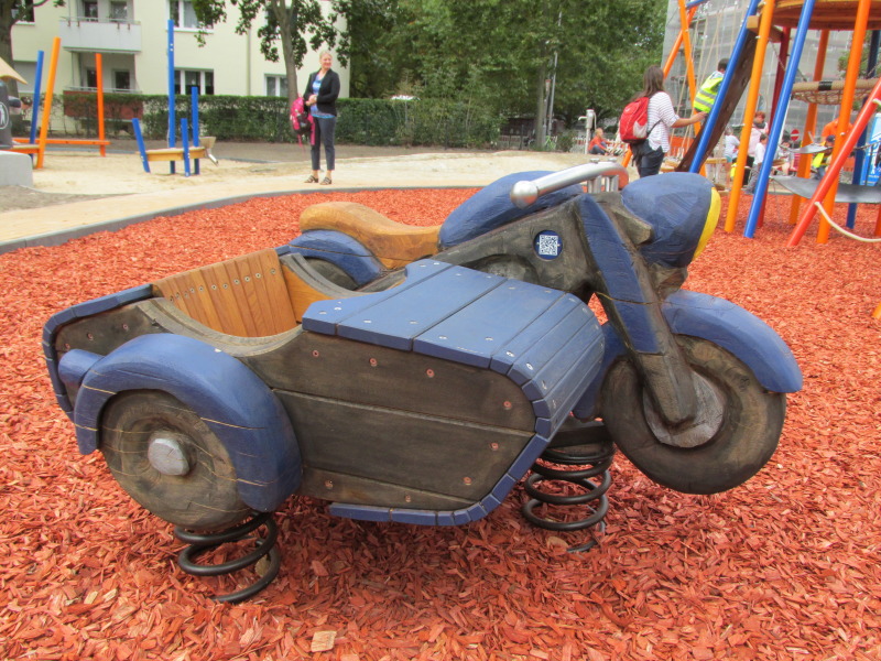 barrierearmer Spielplatz am Gorgasring