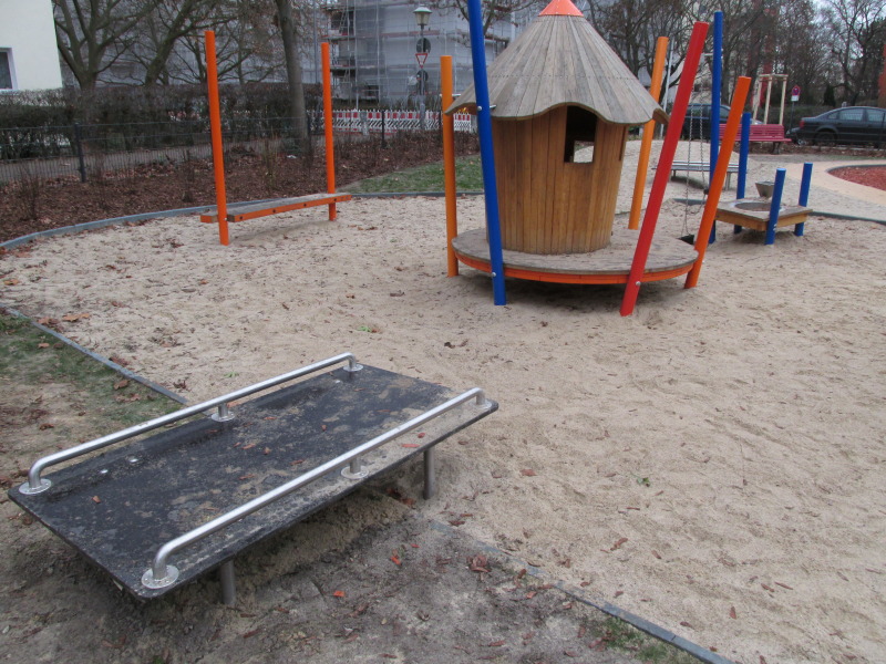 barrierearmer Spielplatz am Gorgasring