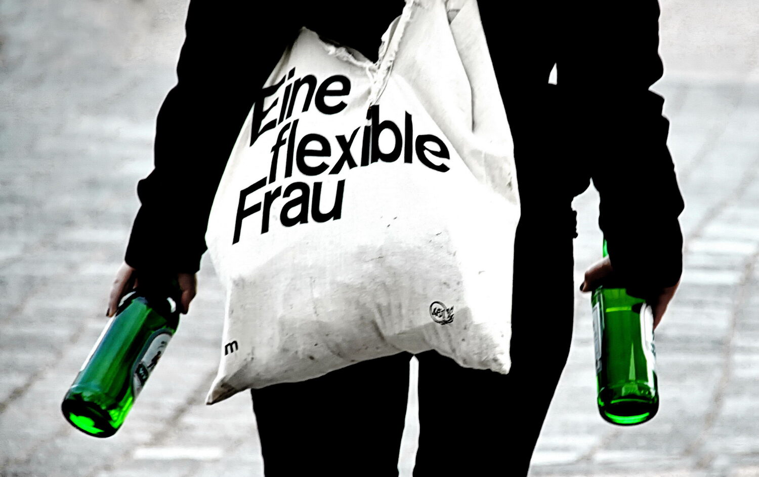 Eine flexible Frau