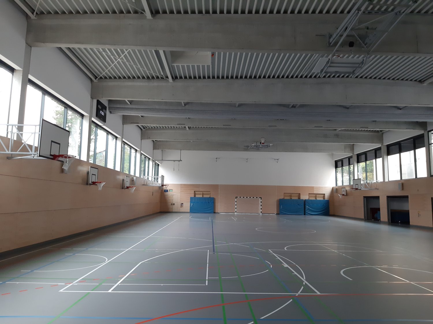 Sporthalle, Grundschule am Karpfenteich 2021