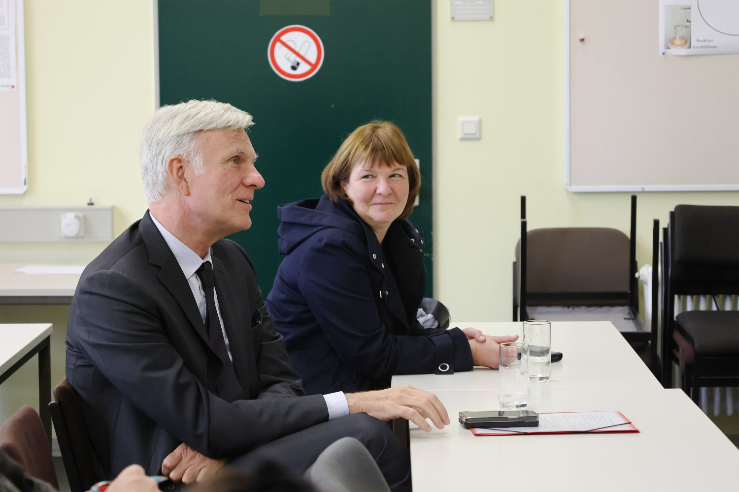 FU Ausbildungsstätte Bezirksstadträtin Böhm und Senator Schwarz