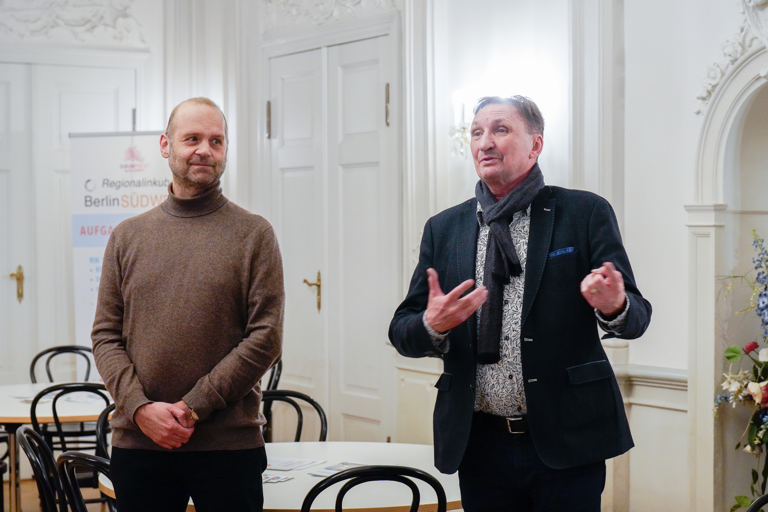 Auf dem Foto sind zu sehen: Prof. Dr. Frank Schaal, Michael Pawlik