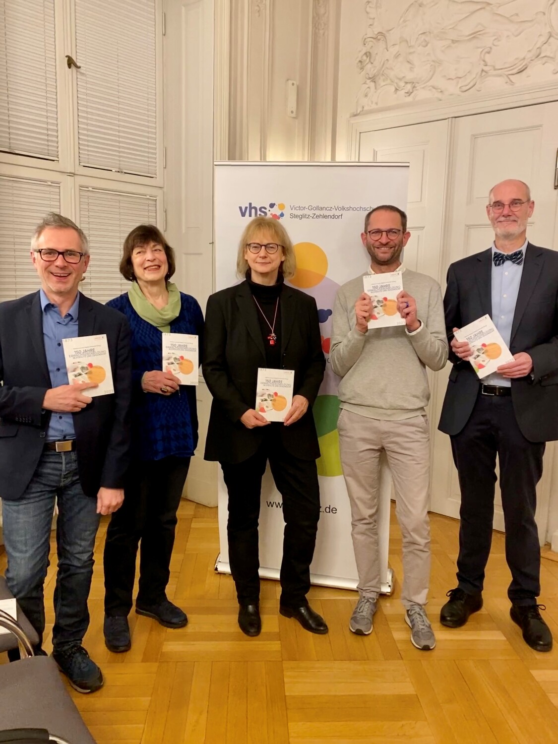 150 Jahre Erwachsenenbildung in Steglitz und Zehlendorf, Gruppenfoto