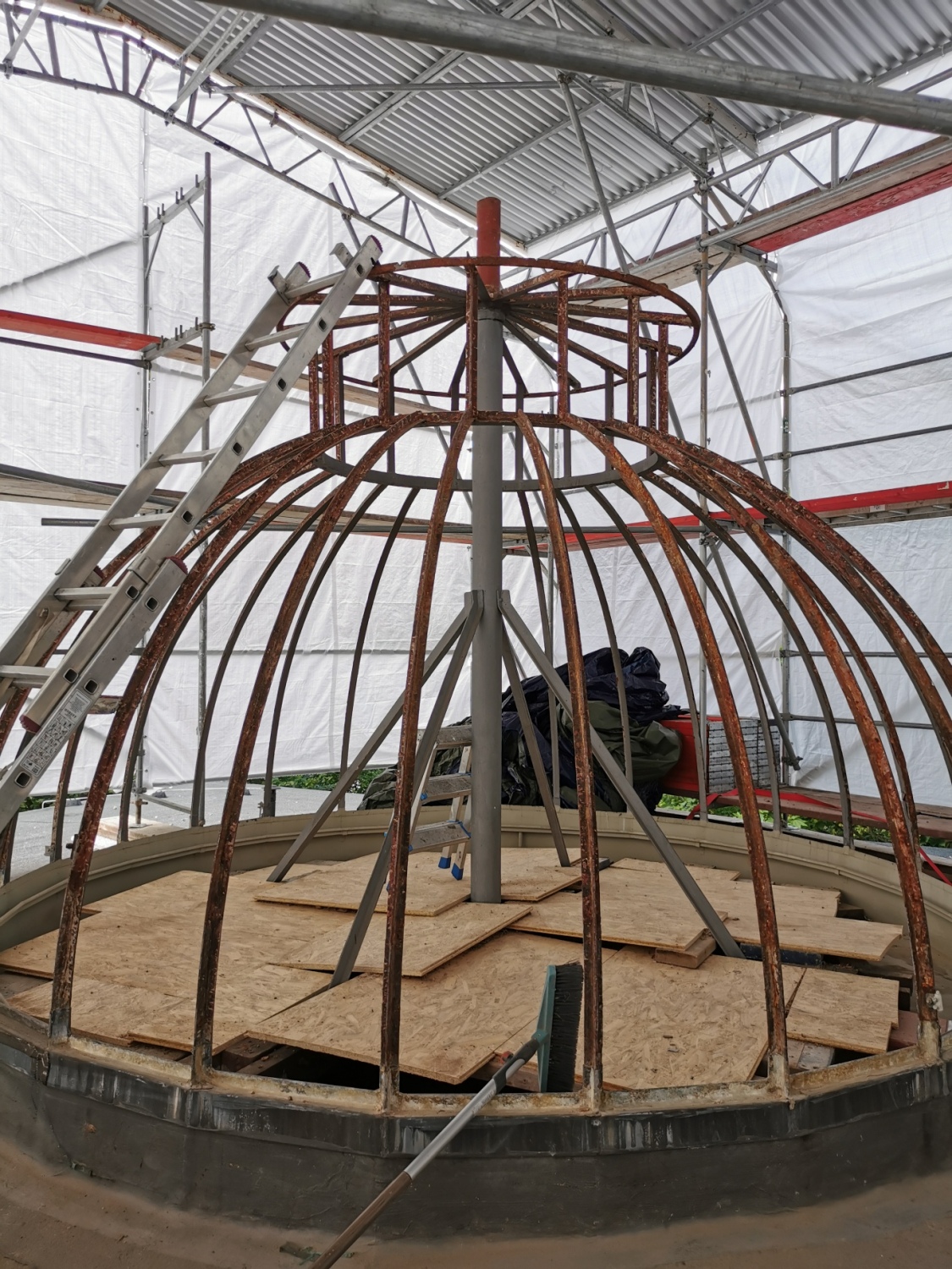 Kuppel der Hochzeitsvilla entglast