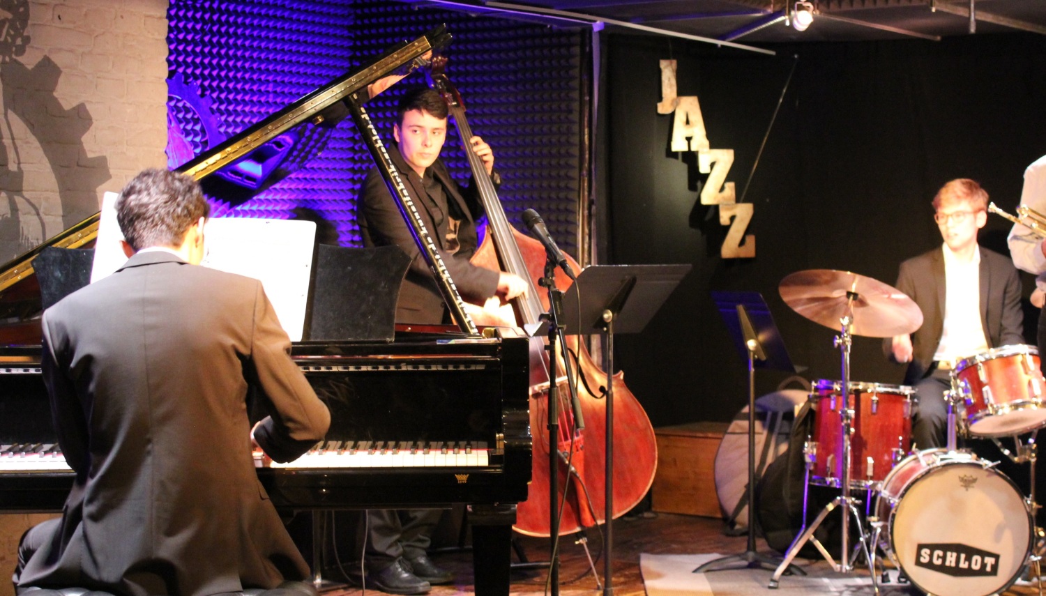 „Jumpin Jacks“ spielen im Jazzclub Schlot