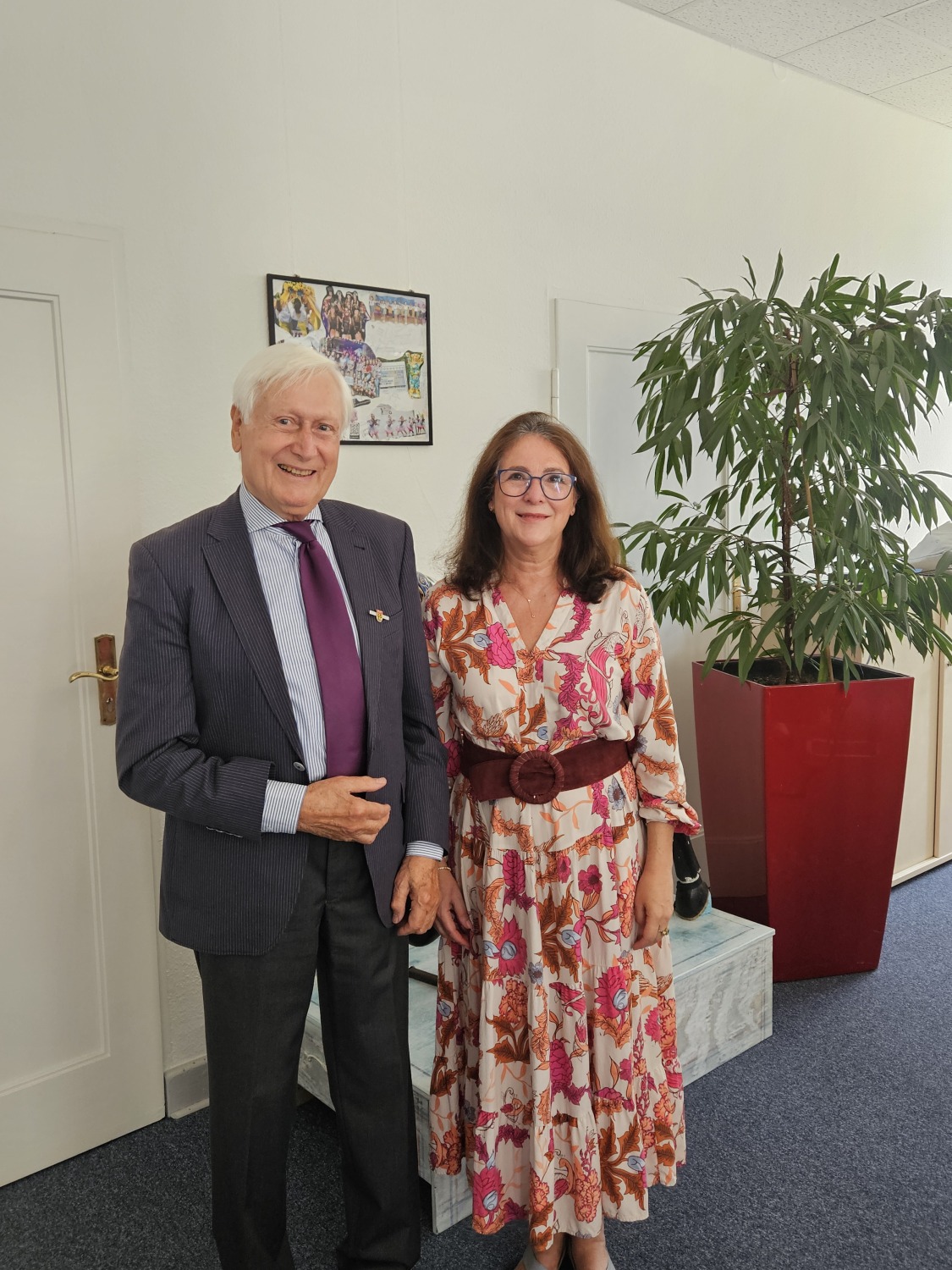 Herr Klaus Dittmer und Frau Olga Pischel ( Vorstandsmitglied des Städtepartnerschaftsverein Steglitz-Zehlendorf e.V.)