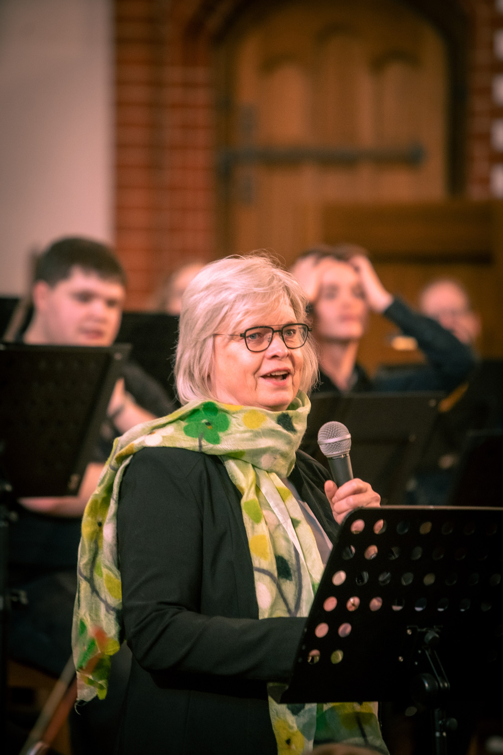 Frau Cerstin Richter-Kotowski, Staatssekretärin für Kultur der Berliner Senatsverwaltung für Kultur und Gesellschaftlichen Zusammenhalt hält eine Ansprache