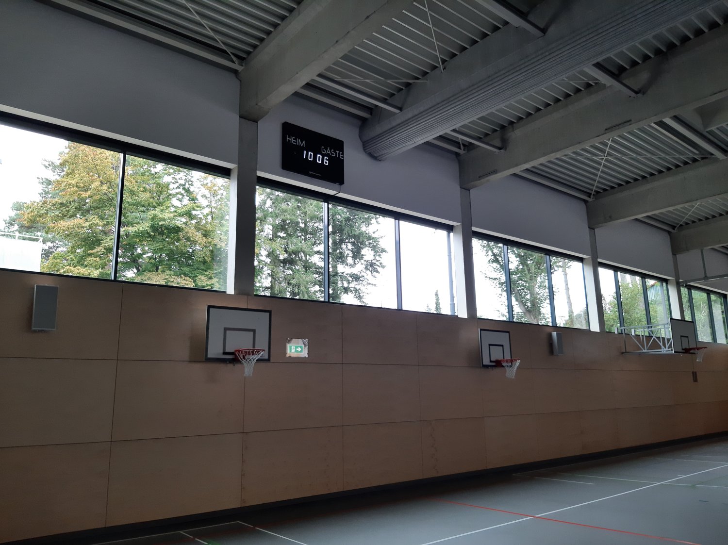 Zweifeldsporthalle Karpfenteich - Innenansicht - Stand: 22.09.2021