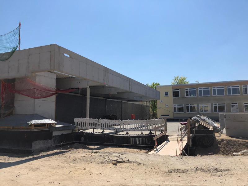 Grundschule am Karpfenteich Rohbau Doppelsporthalle