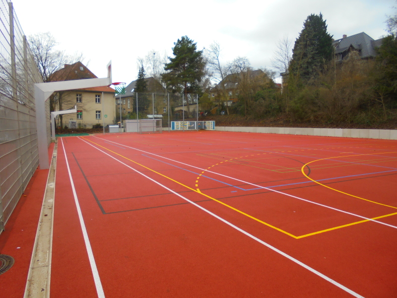 Fichtenberg-Oberschule sanierter Sportplatz