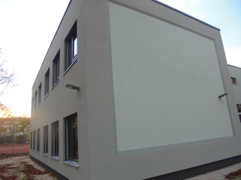 Kronach-Grundschule - Außenansicht MUR - Stand: Dezember 2020