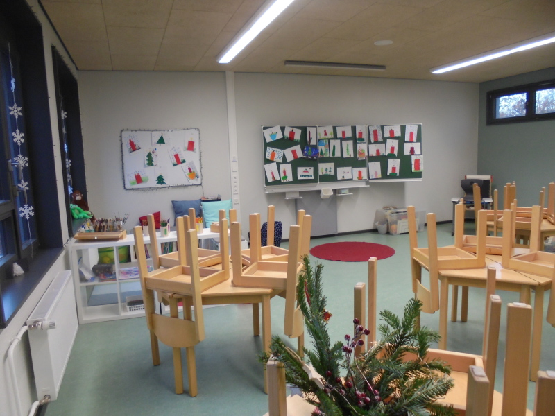 Kronach-Grundschule - Kernsaniertes Hortzimmer MUR - Stand: Dezember 2020
