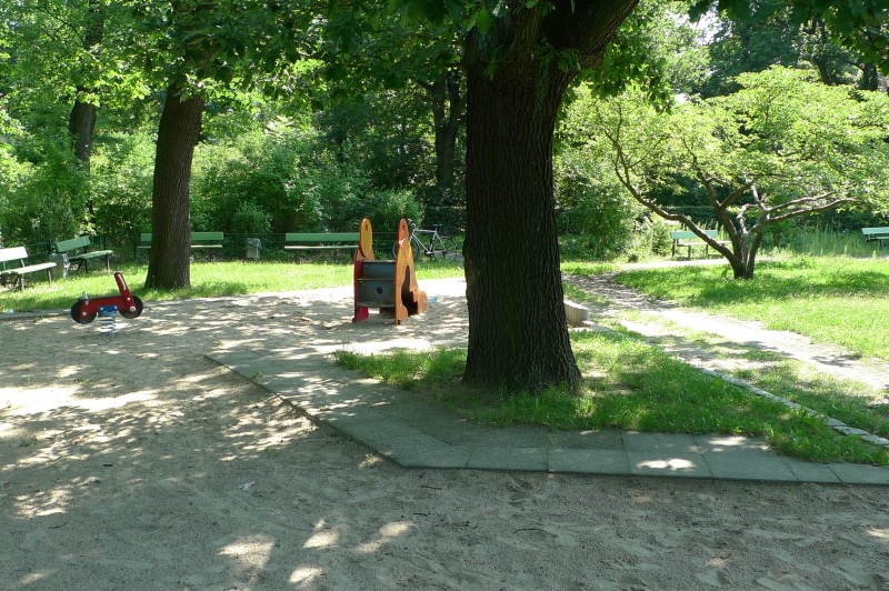 Marga Meusel Platz 2