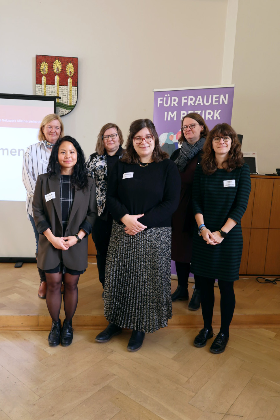 v.l.n.r. hintere Reihe: Carolina Böhm, Hannah Grunewald, Laura Stradt; v.l.n.r. vordere Reihe: Van Hoang-Sanders, Madalina Draghici, Lisa Senger