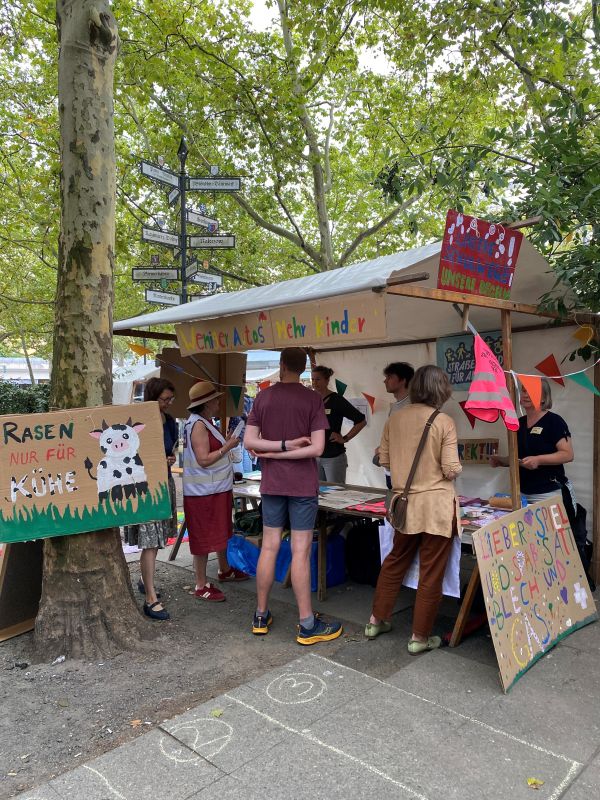 Stand Fest der Initiativen