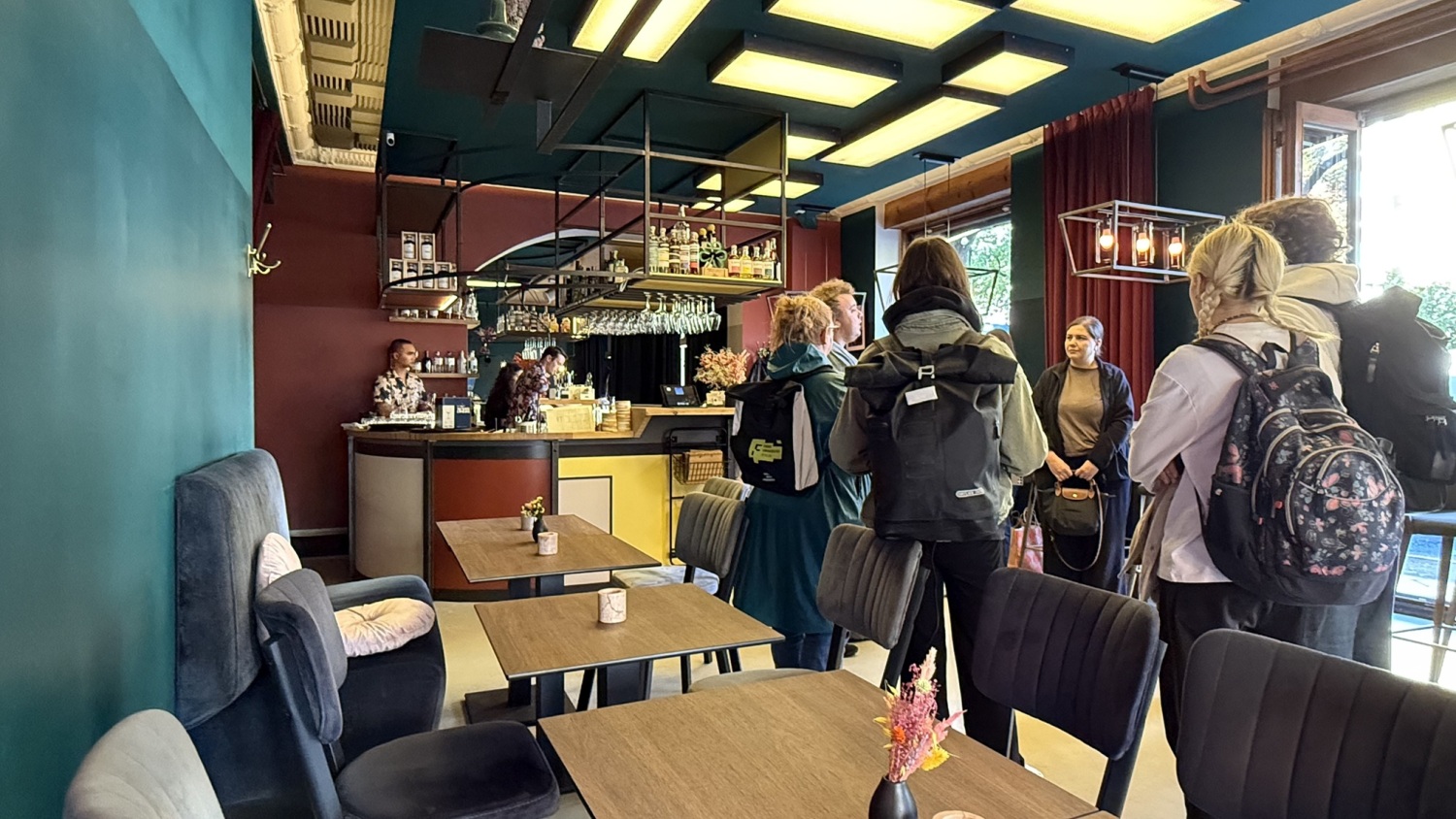 Innenraum einer Bar beziehungsweise Cafés