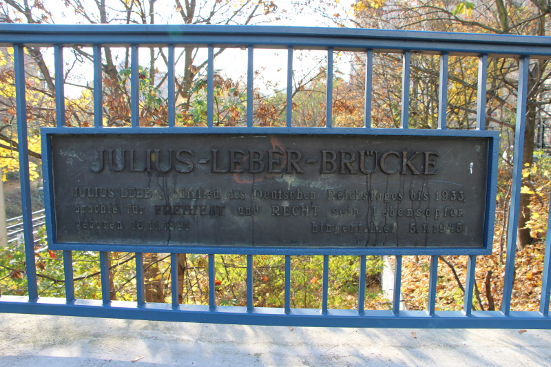 Julius-Leber-Brücke_Gedenktafel
