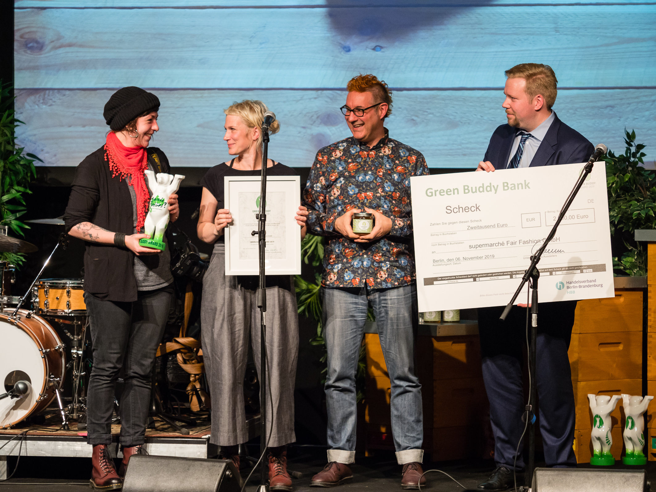 Gewinner der Kategorie Einzelhandel ist das Team der Supermarché Fair Fashion GmbH
