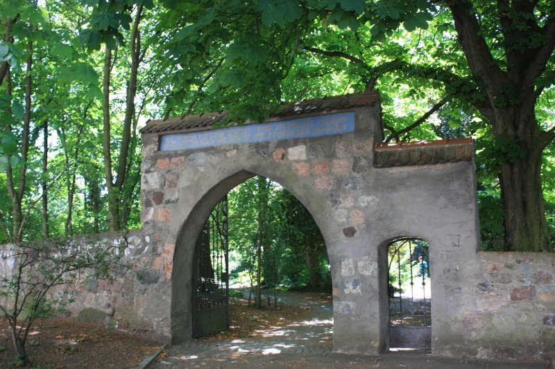 Ruinen im Alten Park in Tempelhof