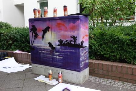 Stromkasten mit Delfinmotiv