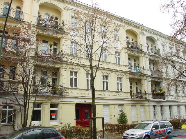 Behringstraße 7