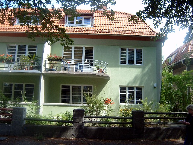 Waldstraße 25-40