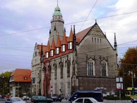 Lindenstraße 1, Realgymnasium