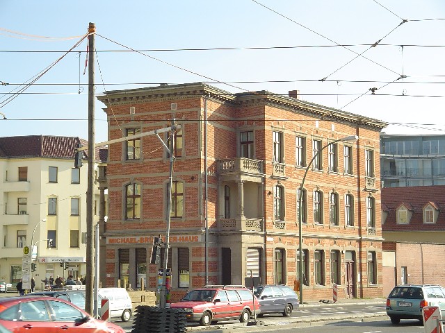 Michael-Brückner-Straße 1