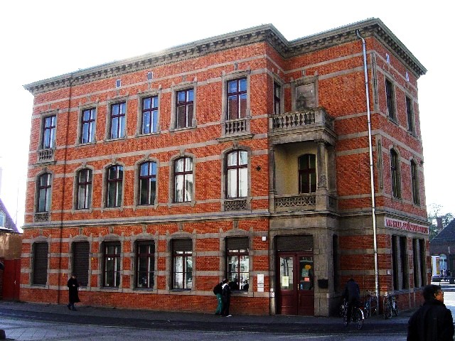Michael-Brückner-Straße 1