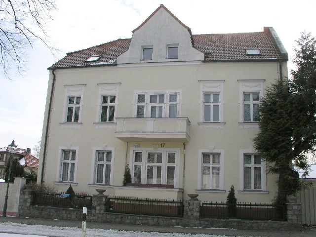 Dorfstraße 17
