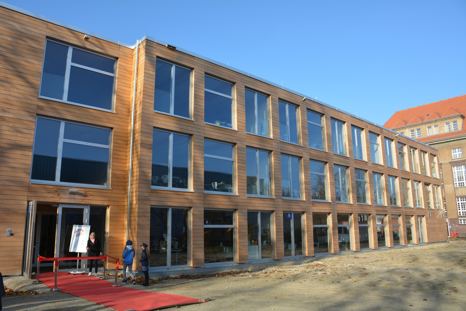 Außenansicht MEB Müggelsee-Grundschule
