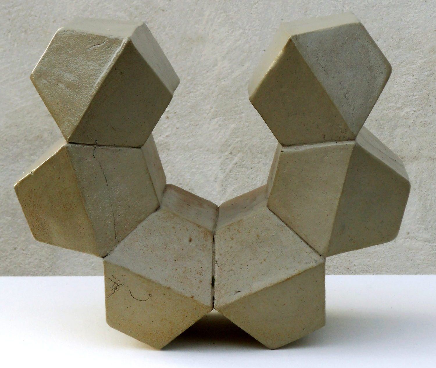 Offener Kreis, 2021, 27x22x15 cm, Rheinisches Steinzeug