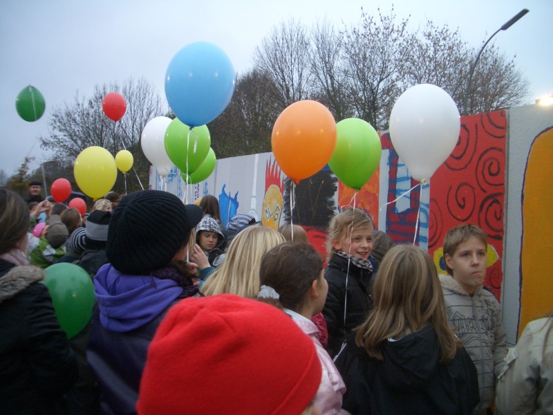 20 Jahre Mauerfall - Kinder- und Familienfest an der Sonnenallee