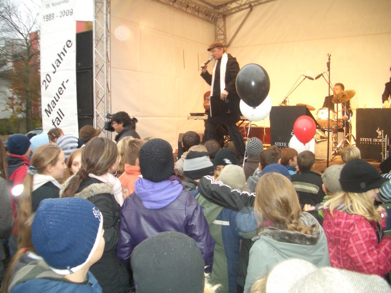 20 Jahre Mauerfall - Kinder- und Familienfest an der Sonnenallee