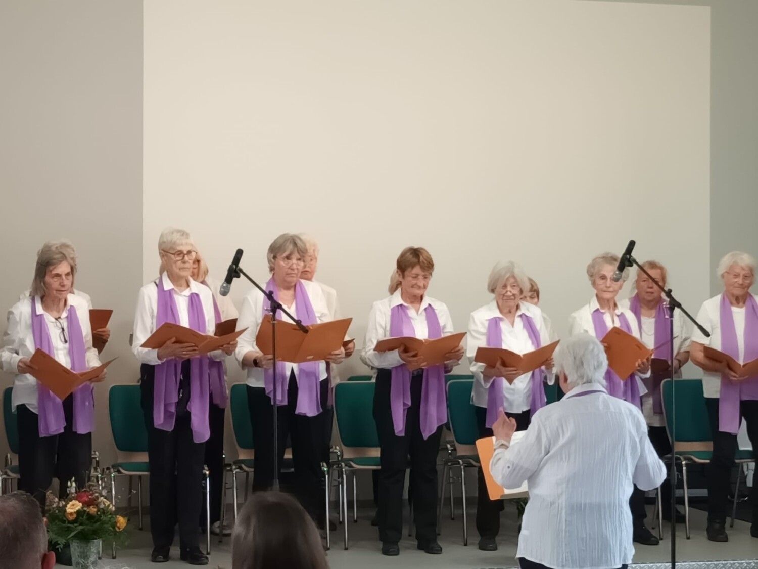 Kiezklub Chor Die fröhlichen Herbstlerchen