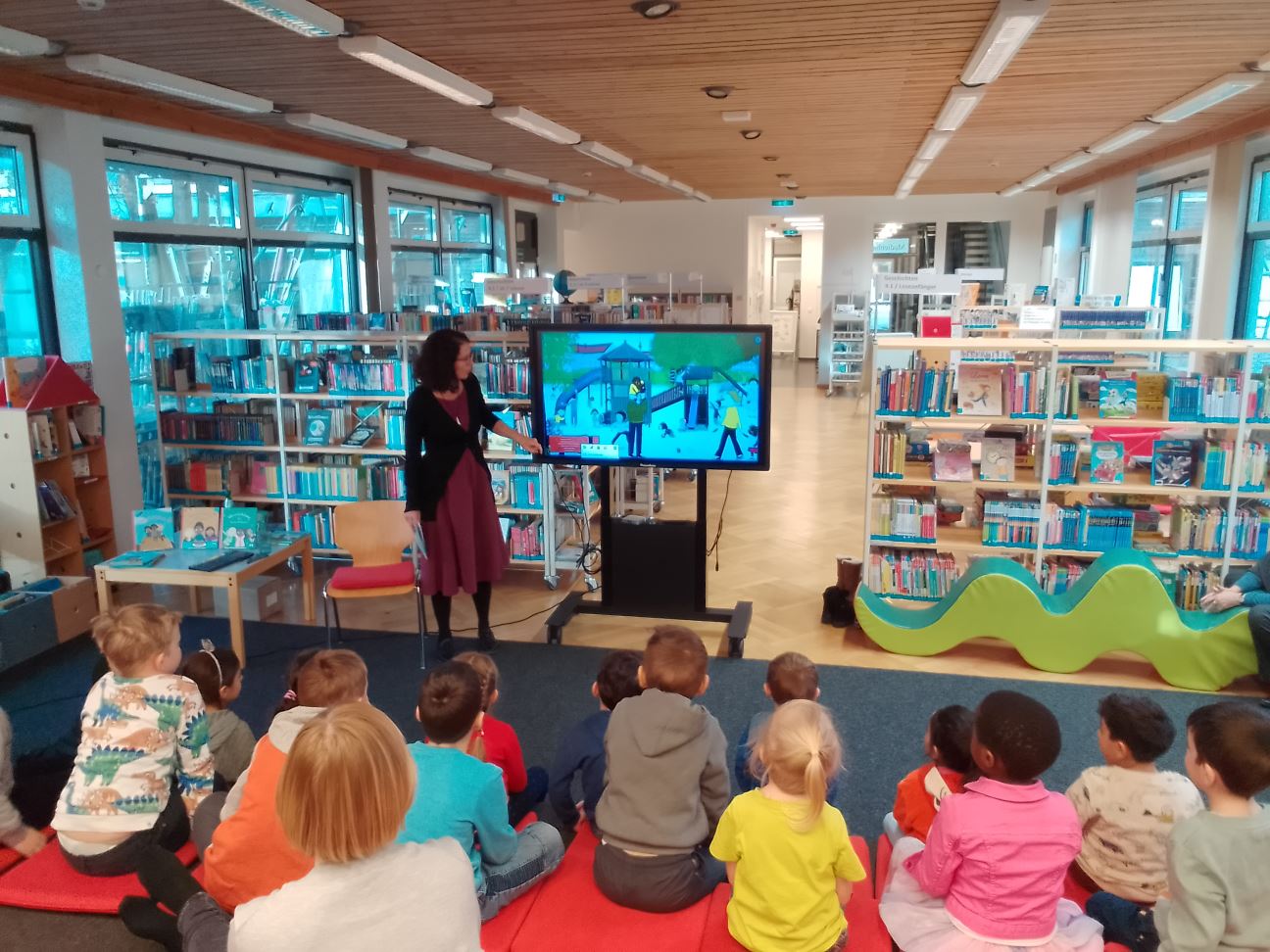 Lesung des Kinderbuchs „Nelly und die Berlinchen“ mit Karin Beese
