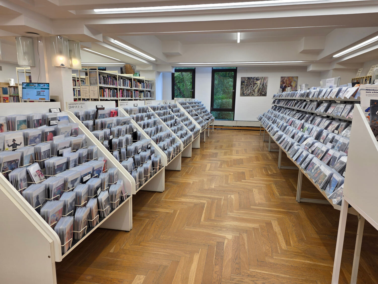 Einblick in die Musikbibliothek