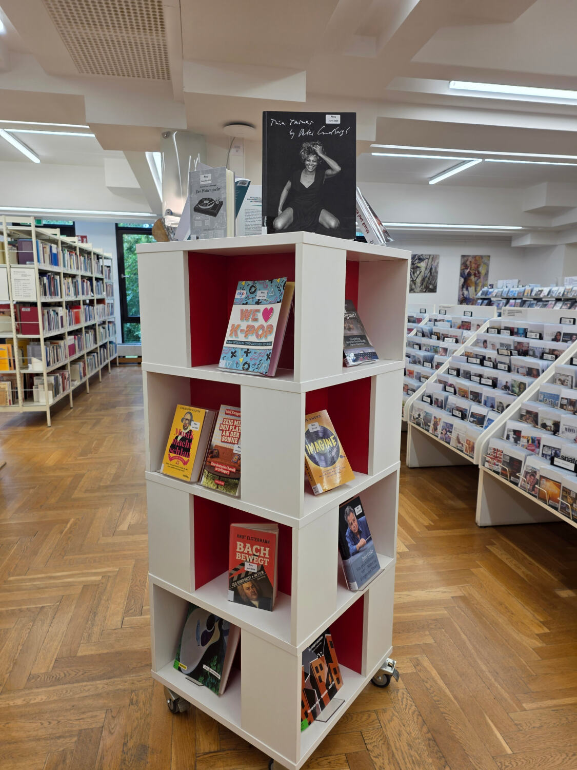 Einblick in die Musikbibliothek