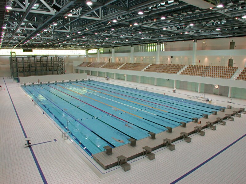 SSE Schwimm- und Sprunghalle im Europapark