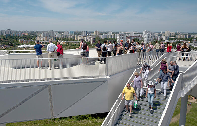 Wolkenhain in den Gärten der Welt