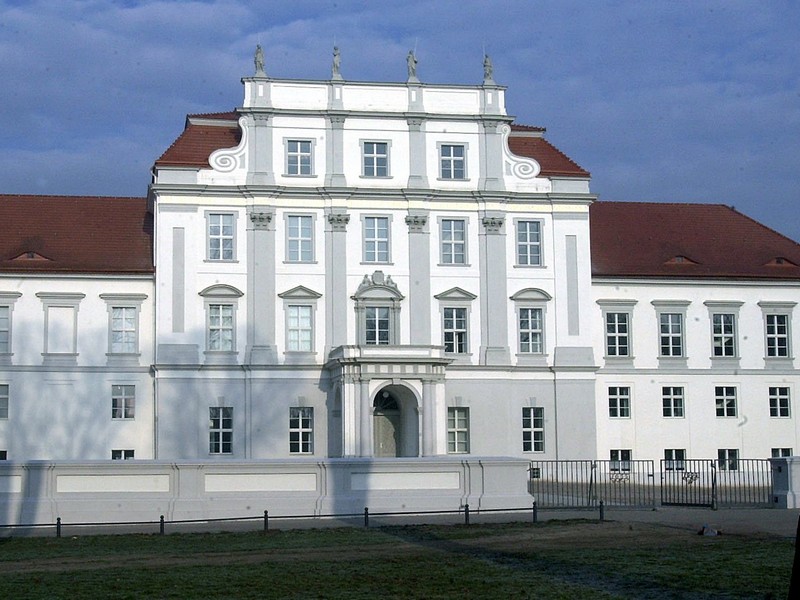 Schloss Oranienburg Sehenswürdigkeiten