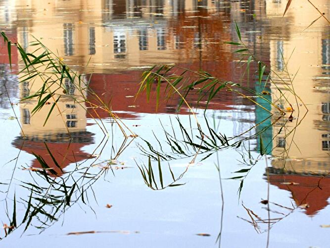 Herbst in Rheinsberg - Schloss als Spiegelbild