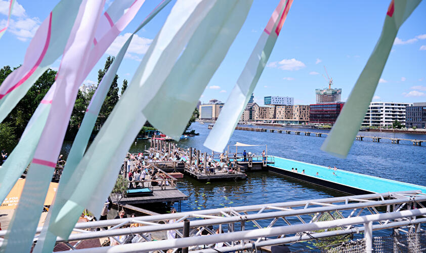 Badeschiff in Treptow