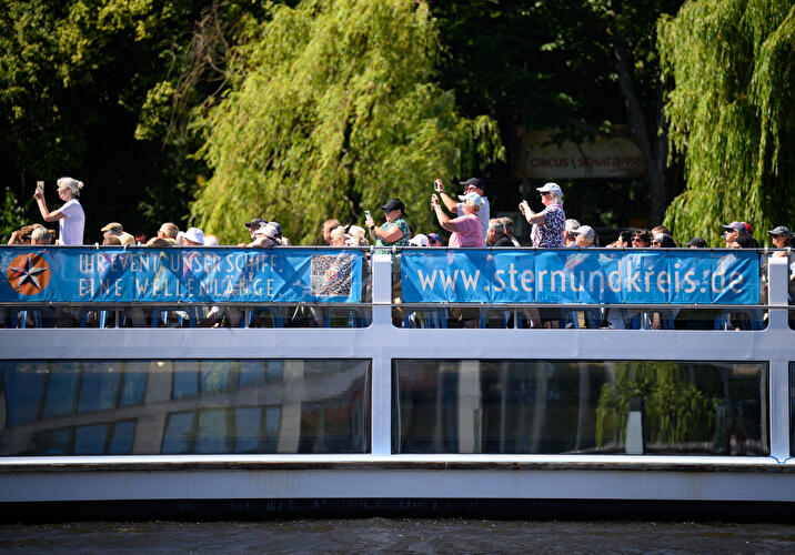 Sightseeing boat on the Spree