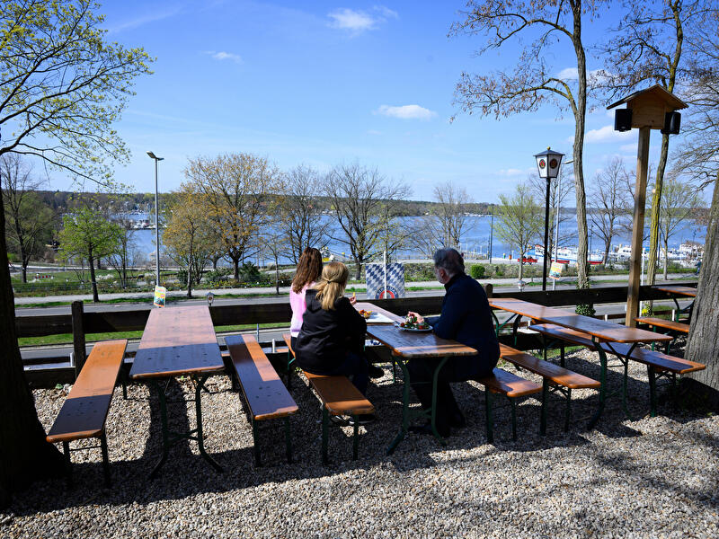 Loretta Beer Garden on Lake Wannsee