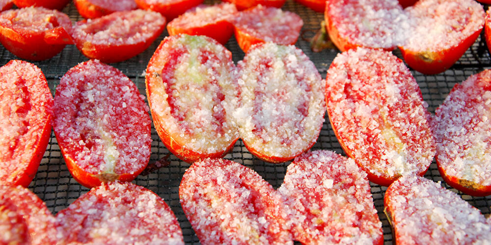 Salted tomatoes