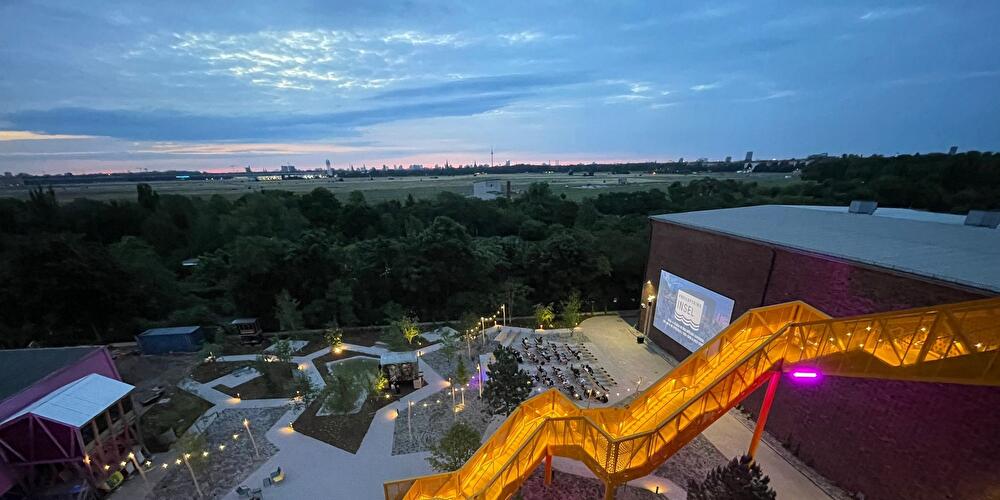 Freiluftkino Insel am Tempelhofer Feld