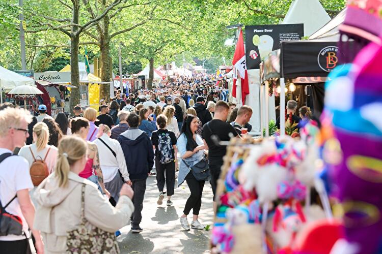 Karneval der Kulturen startet mit Straßenfest